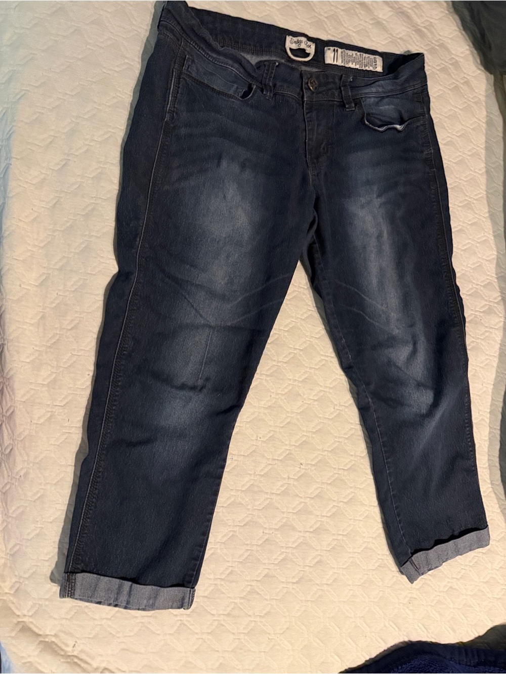 Dark Indigo Denim ankle Capris with faded front & button Waistband